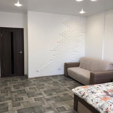 Lux Apart Torfyana Lviv Buitenkant foto