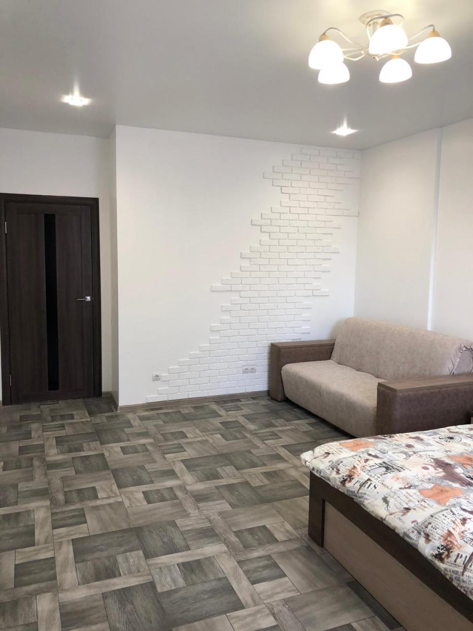 Lux Apart Torfyana Lviv Buitenkant foto